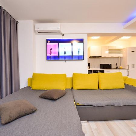 Bucharest Central Apartments - Shabbat Friendly Bagian luar foto