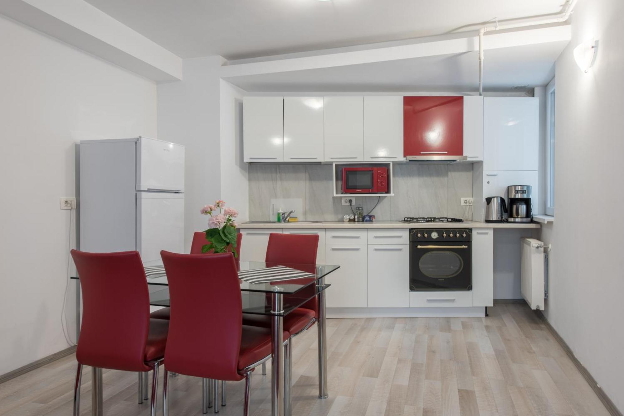 Bucharest Central Apartments - Shabbat Friendly Bagian luar foto