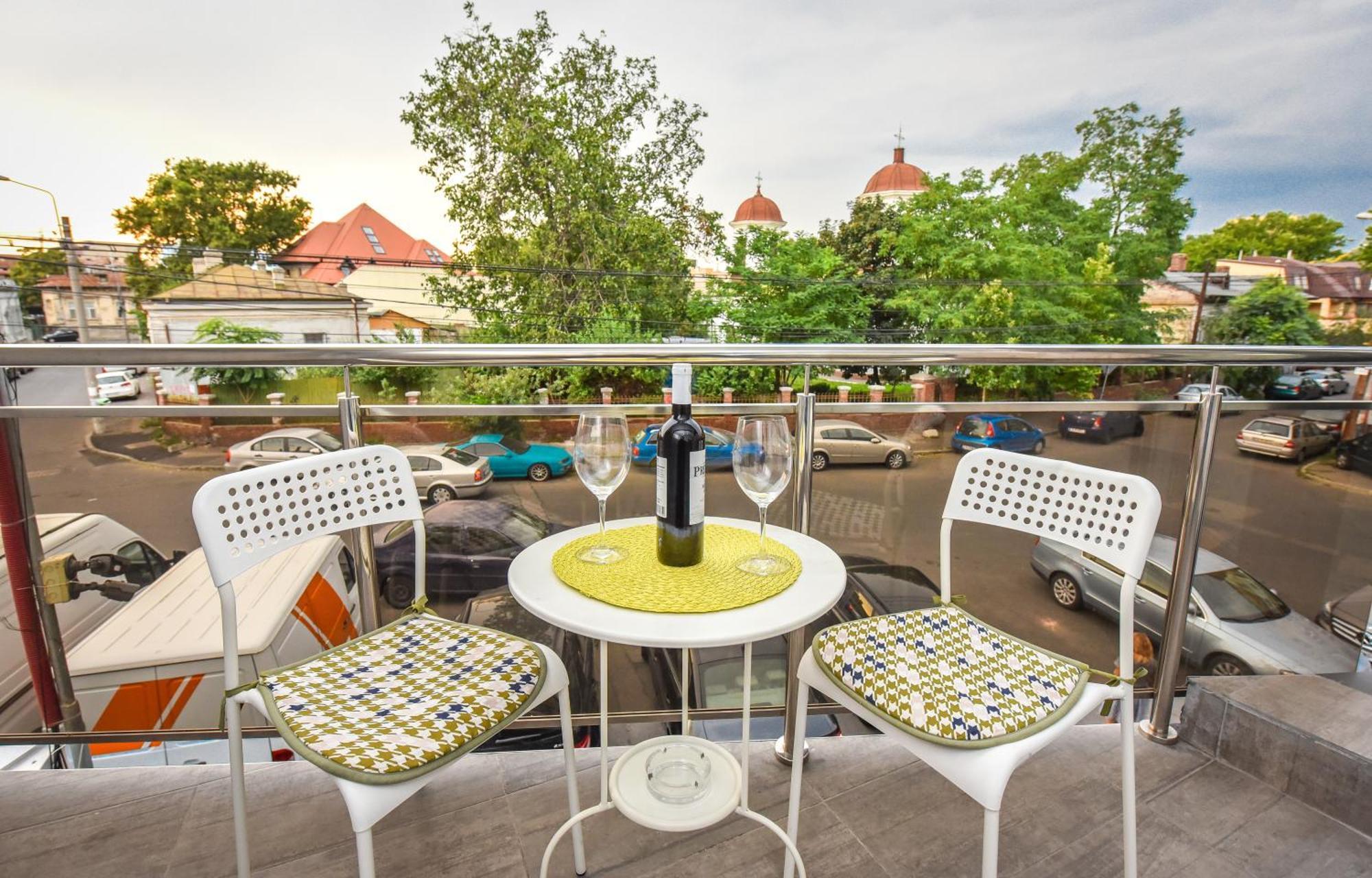 Bucharest Central Apartments - Shabbat Friendly Bagian luar foto