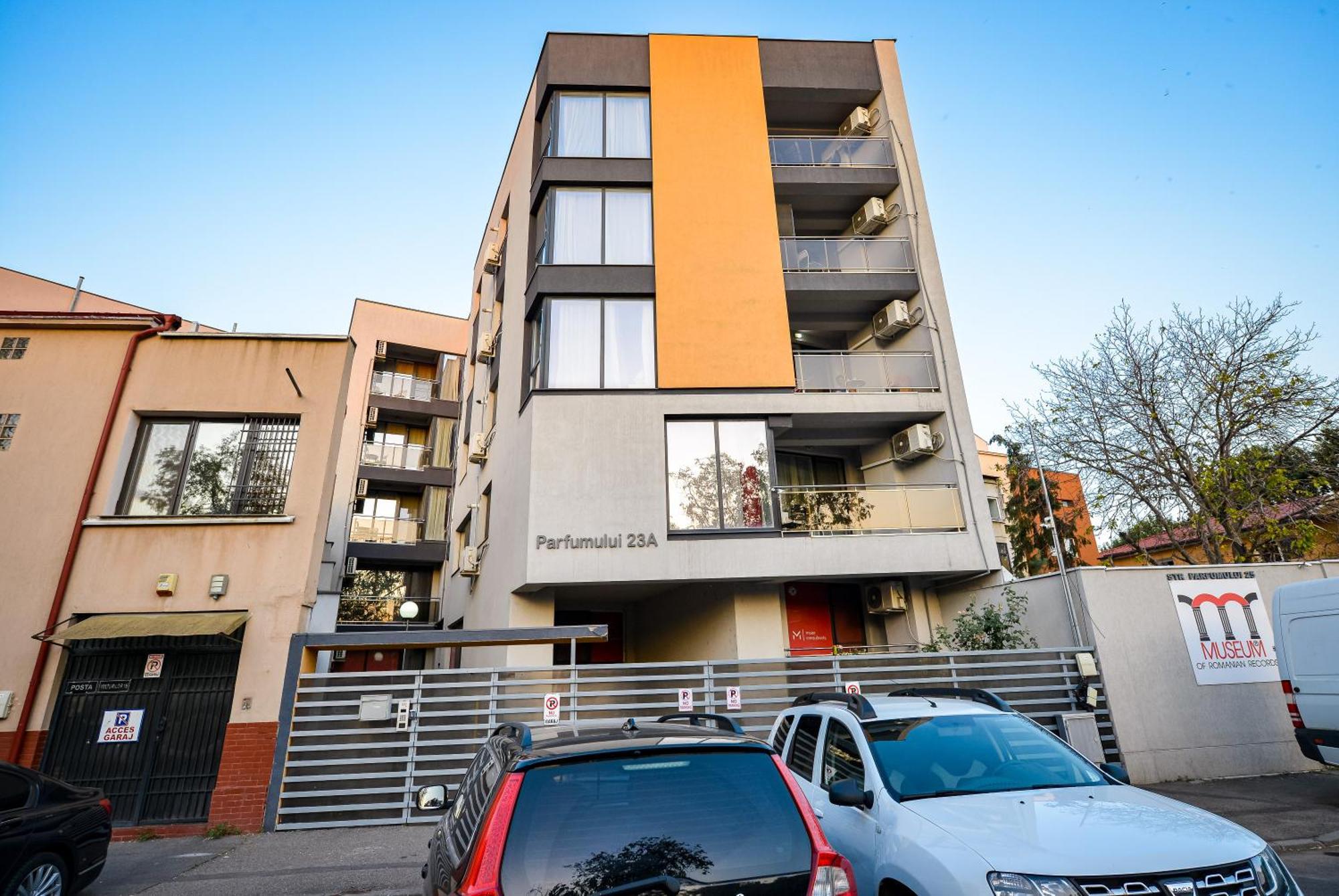 Bucharest Central Apartments - Shabbat Friendly Bagian luar foto
