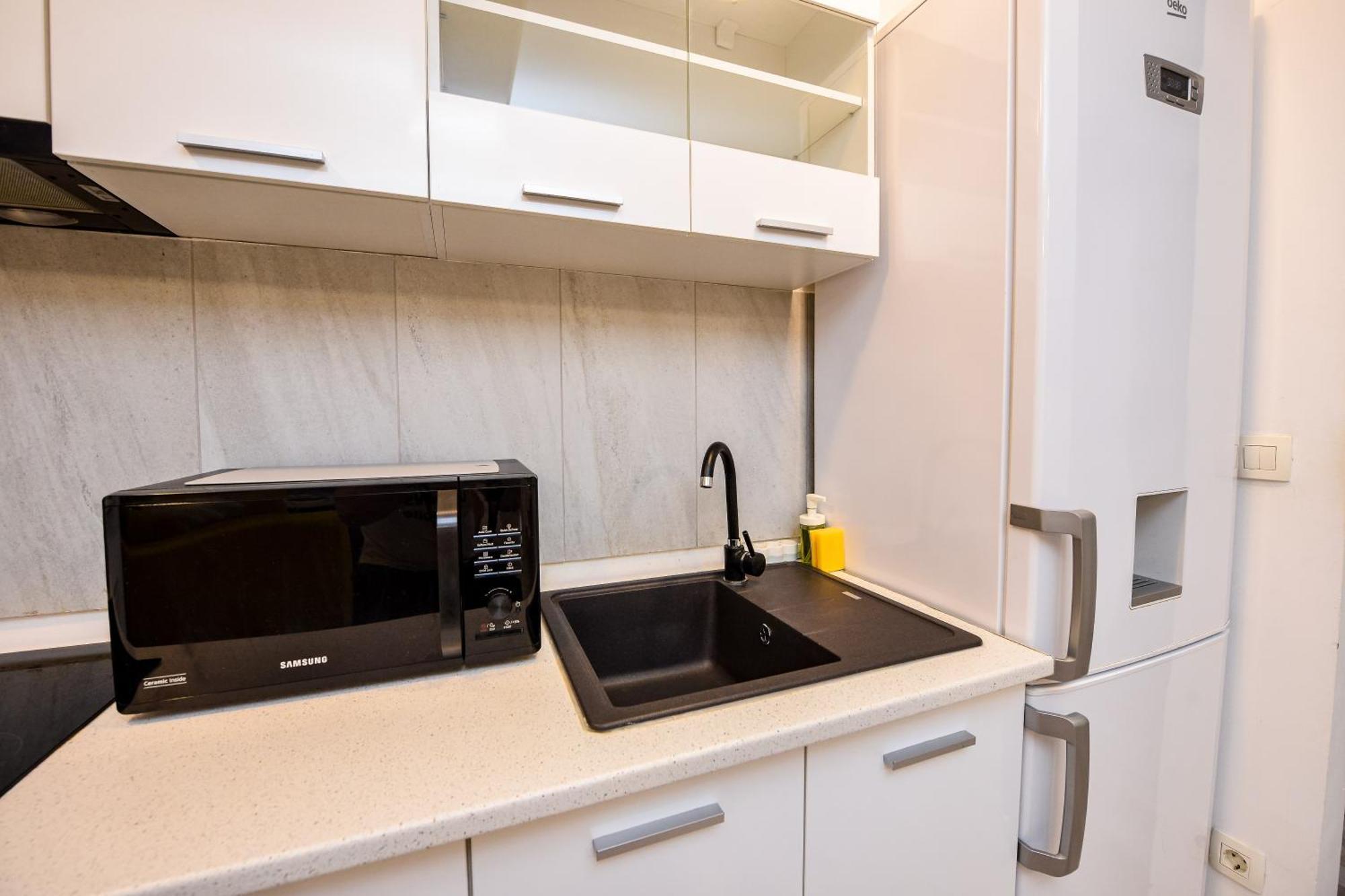 Bucharest Central Apartments - Shabbat Friendly Bagian luar foto