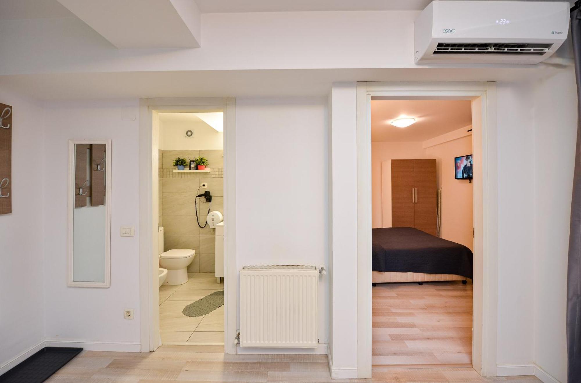 Bucharest Central Apartments - Shabbat Friendly Bagian luar foto